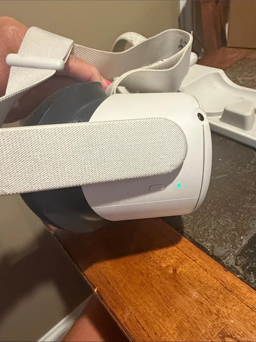 Meta Quest 2 Wireless VR Headset and Controllers - White with charging port